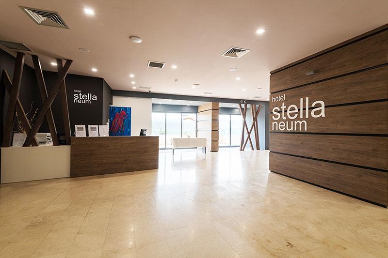 Hotel Stella เนอุม ภายนอก รูปภาพ